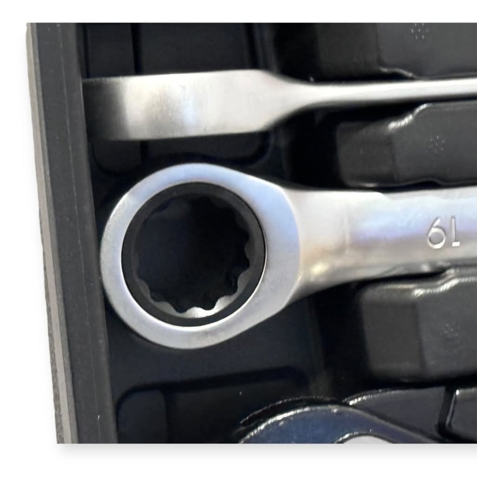 Set gedora i brzi kljuceva HITMAN *216 delova*